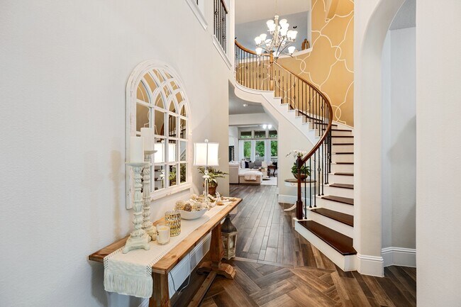 Building Photo - 19 Cohasset Pl