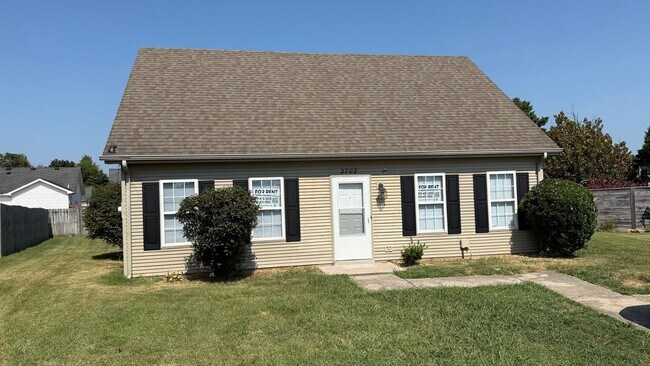 Building Photo - 2702 Painted Pony Dr