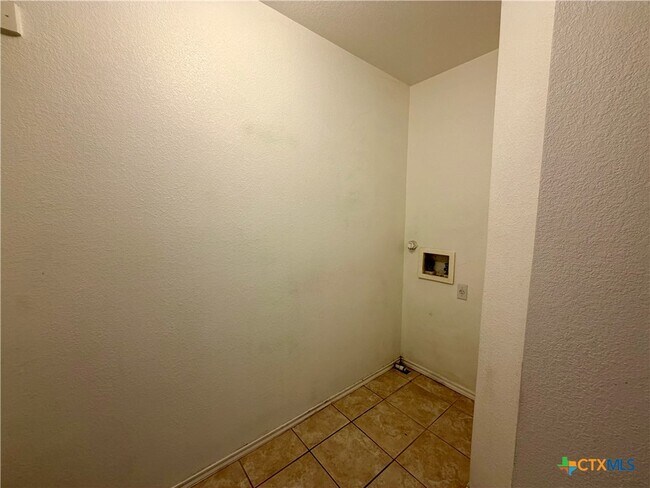 Building Photo - 804 Tapestry Cove