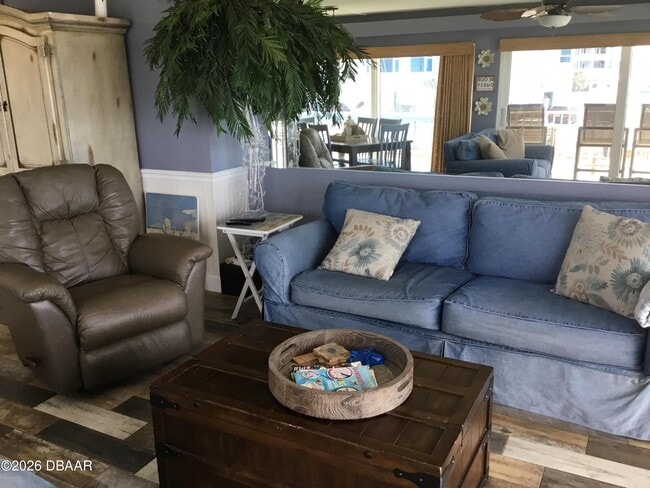 Building Photo - 1571 S Atlantic Ave