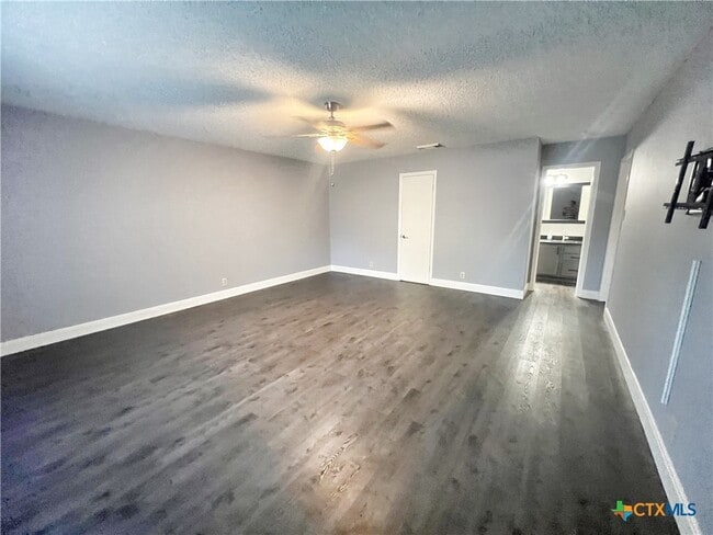 Building Photo - 13907 Quarles St