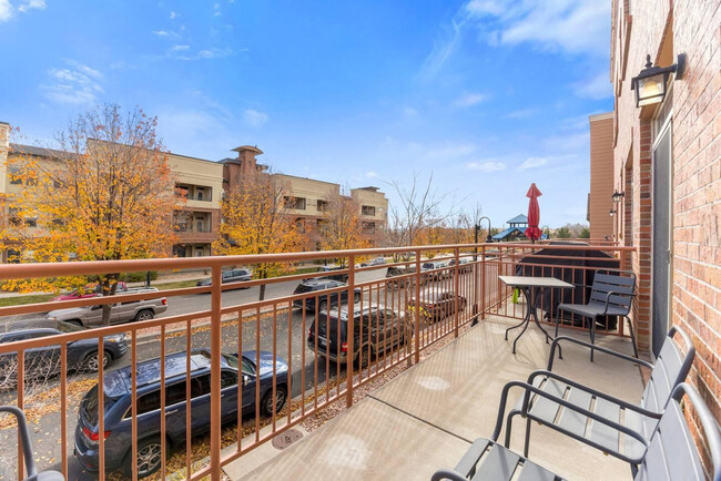 Building Photo - 5431 Water Tower Promenade