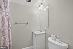 Building Photo - 17504 Redland Rd