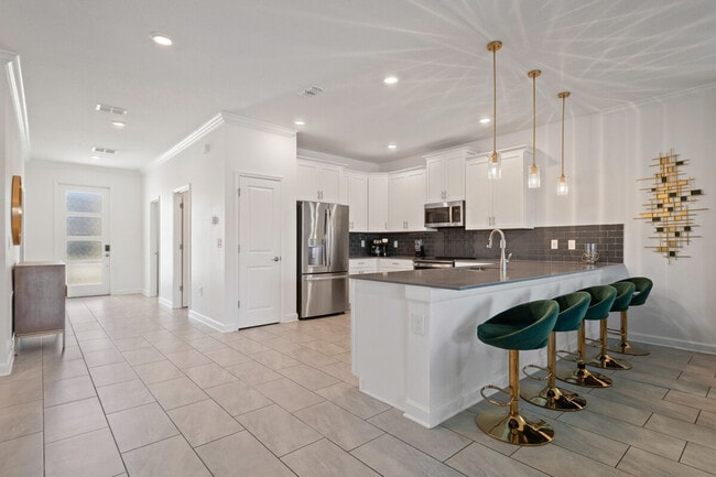 Building Photo - 4201 Paragraph Dr