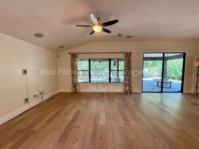 Building Photo - 13658 Kayak Ct