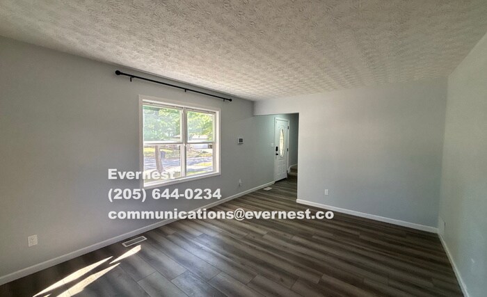 Building Photo - 6642 Glacier Ave