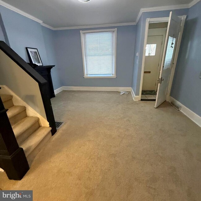 Building Photo - 158 N Millick St