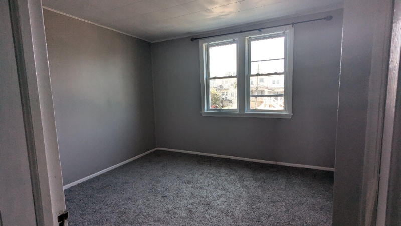 Building Photo - 1048 Parksley Ave