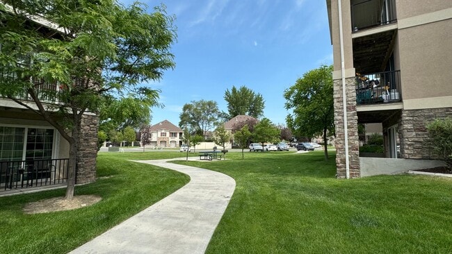 Building Photo - Beautiful 3 bedroom 2 bath in Pleasant Grove