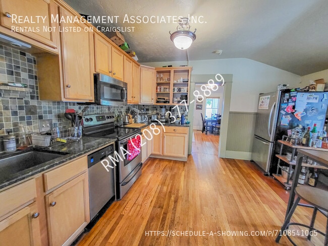 Building Photo - 1312 N 7th St