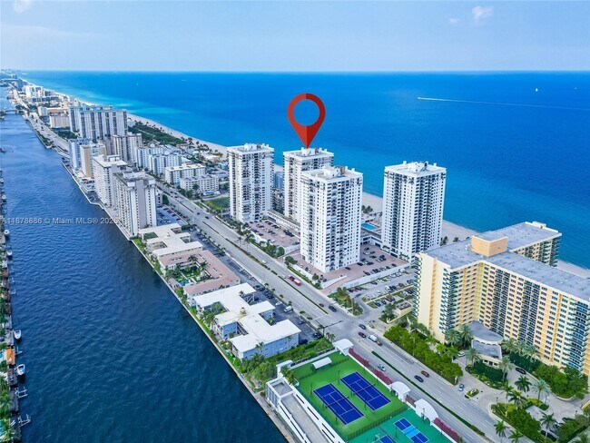 Building Photo - 2201 S Ocean Dr