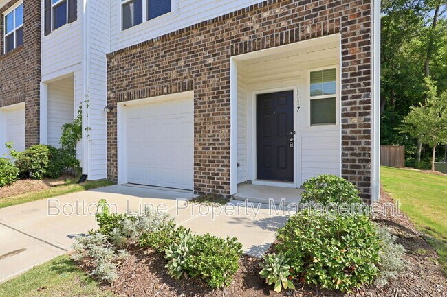 Building Photo - 1117 Dakine Dr