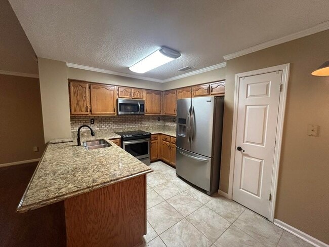 Building Photo - 3089 Woodland Crest Dr