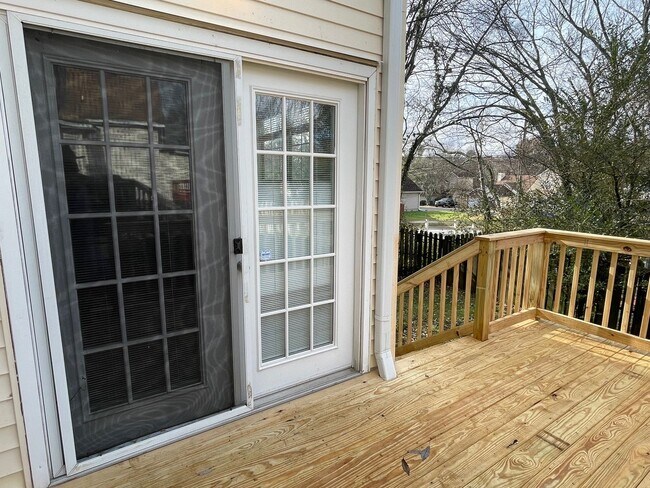 Building Photo - Beautiful 3-Bedroom Home in Prime Goodlettsville Location!