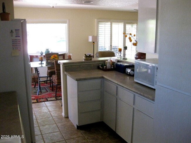 Building Photo - 26621 S Lakemont Dr