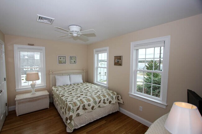 Building Photo - 177 A N Shore Blvd