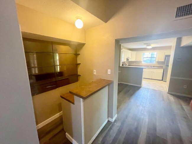 Building Photo - 2 Bed/2 Bath Townhome for Rent in 39047!