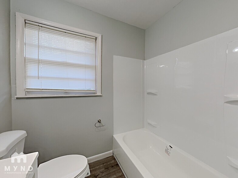 Building Photo - 1245 Rose Lynn Ln