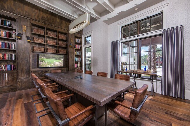 Building Photo - 19 Bolsana Ct