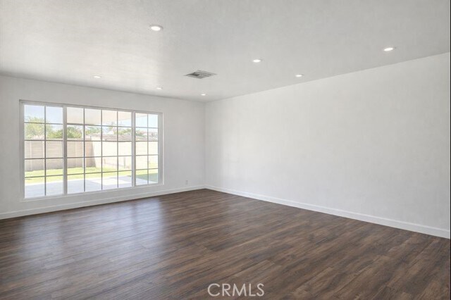 Building Photo - 909 S Ira Ct