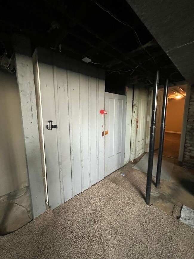 Building Photo - 1709 New Haven Ave