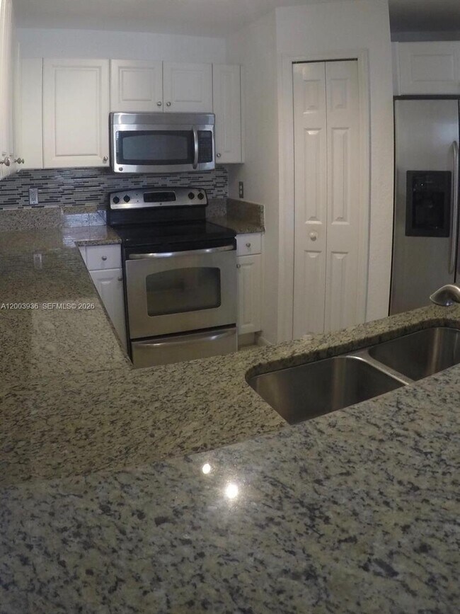 Building Photo - 11401 NW 89th St