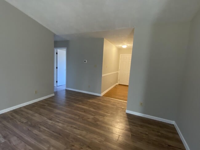 Building Photo - 3620 Beswick Ct