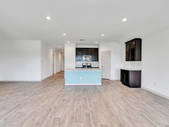 Building Photo - 8003 Black Forest Ln
