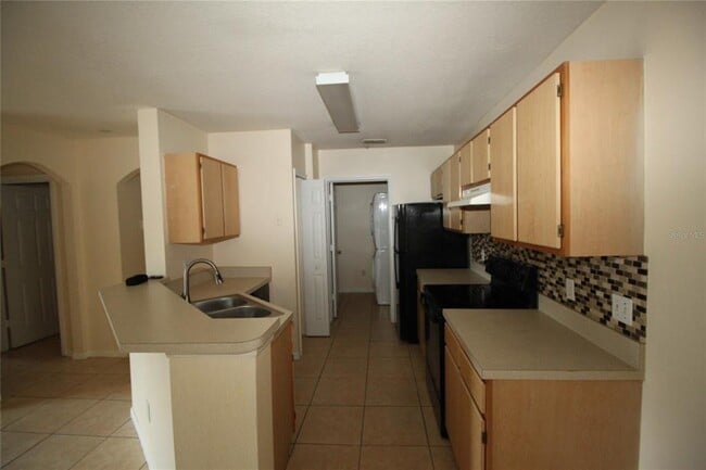 Building Photo - 6524 Swissco Dr