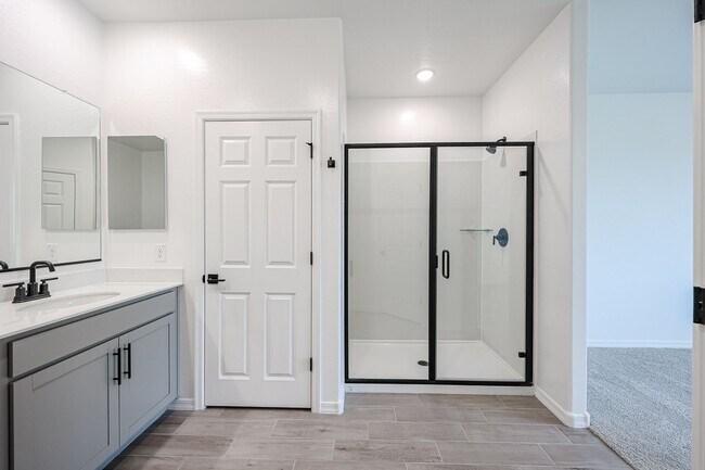 Building Photo - Modern Mountainside Living: Stunning New 4-Bedroom Home in Estrella Crossing! 3 CAR GARAGE!