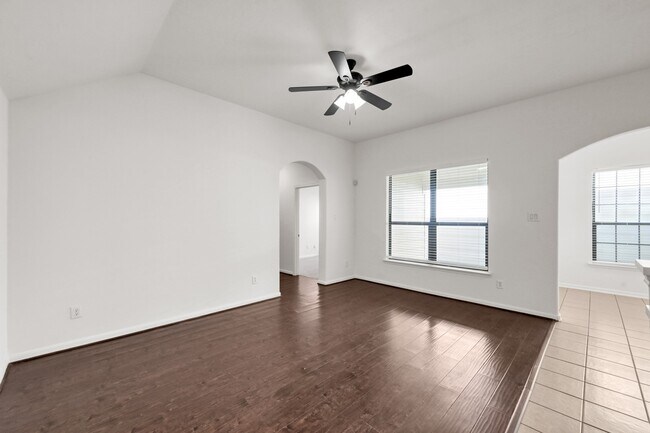 Building Photo - 29717 Buffalo Canyon Dr