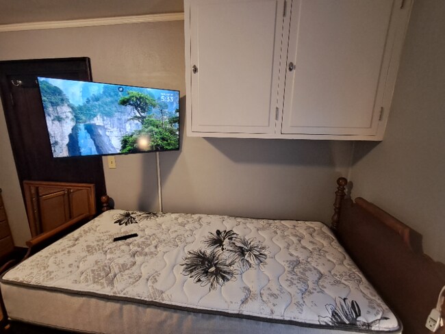 Building Photo - 1301 1st St SW