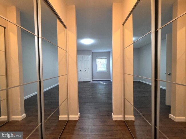 Building Photo - 10414 Parthenon Ct