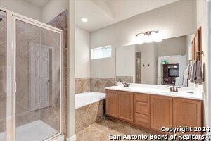 Building Photo - 10908 Forest Breeze