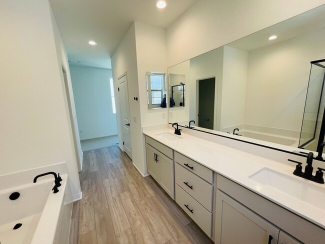 Building Photo - Located in the highly sought-after master-planned community of The Preserve at Chino, this modern...