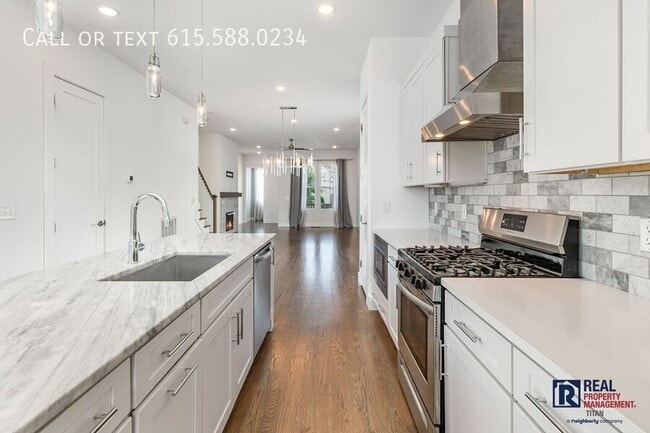 Building Photo - 917a Delmas Ave