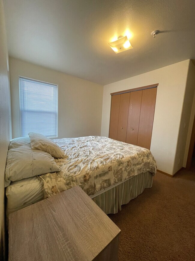 Building Photo - 6405N Chapel Hill Blvd