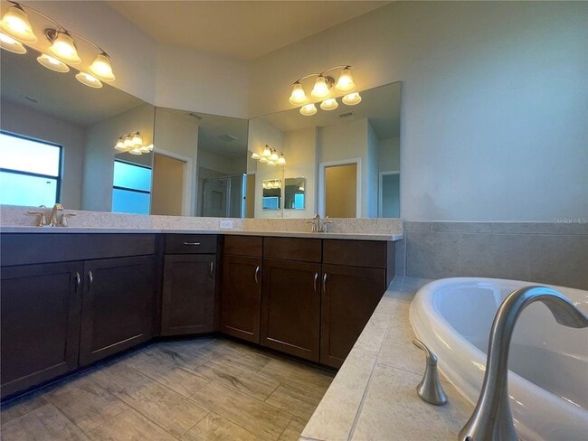 Building Photo - 4671 Wandering Wy