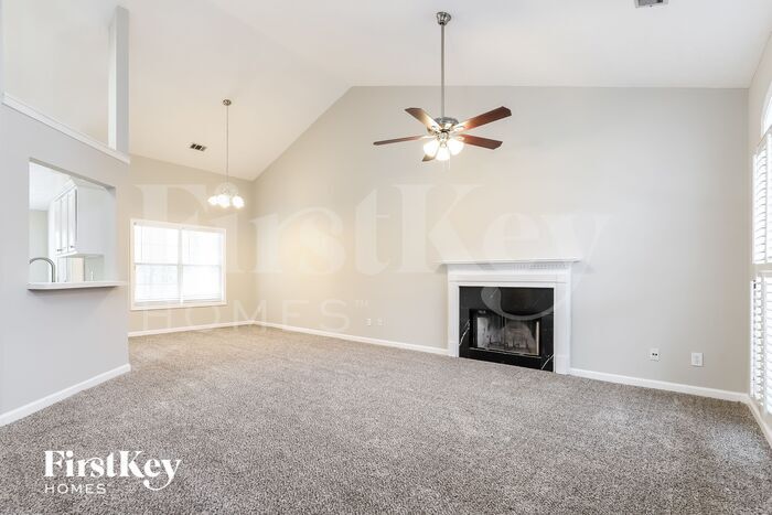 Building Photo - 4333 Grey Park Dr NE