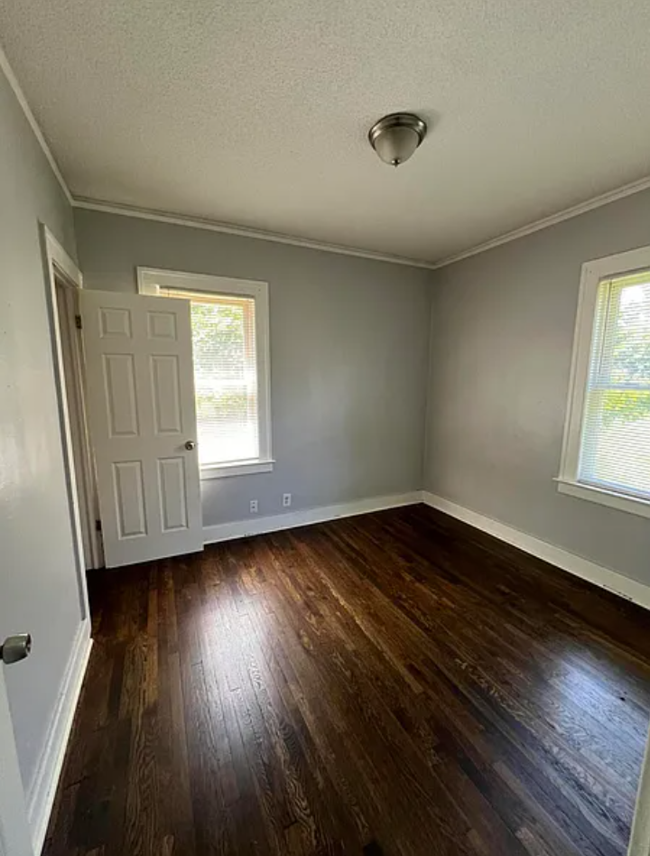 Bedroom 1 - 5015 Maxwell St