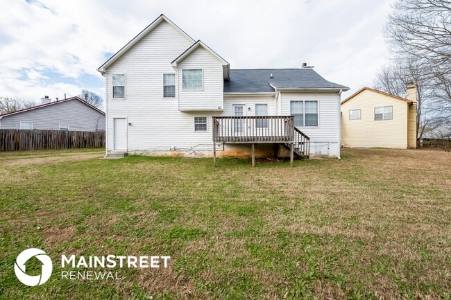 Building Photo - 6584 Planters Ct