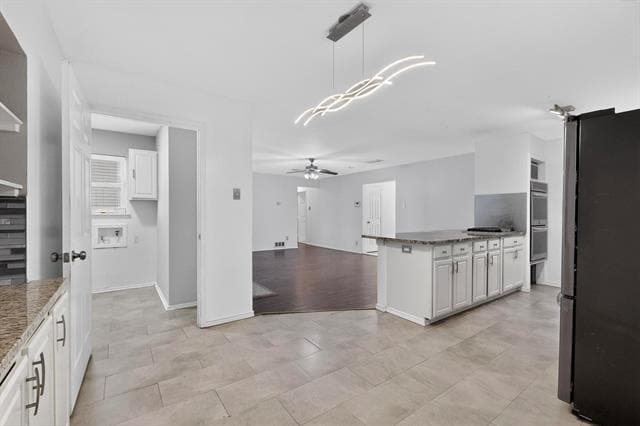 Building Photo - 3401 Hillsdale Ln