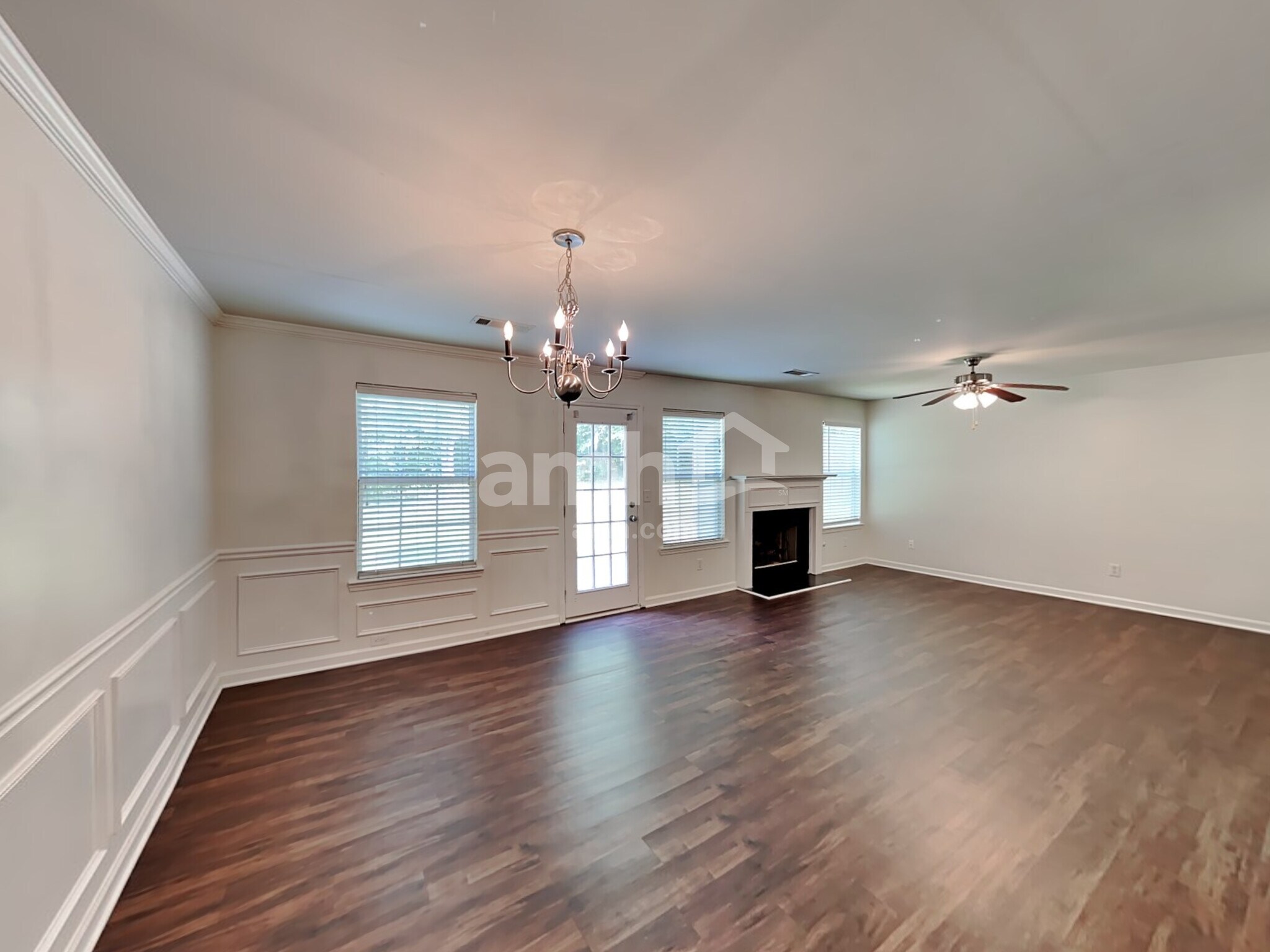 Building Photo - 367 Hidden Creek Ln