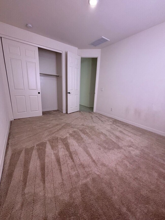 Building Photo - Single Level Queen Creek Home