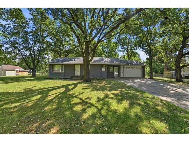 Building Photo - 80 Woodhill Rd