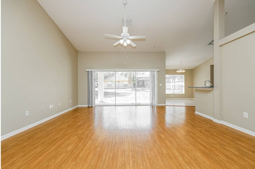 Building Photo - 12417 Windmill Cove Dr