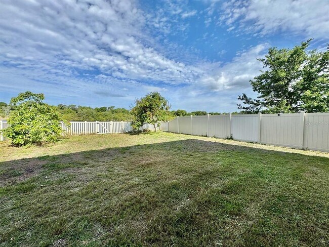 Building Photo - 6533 Trent Creek Dr