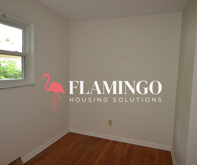 Building Photo - 4315 Sheller Ave