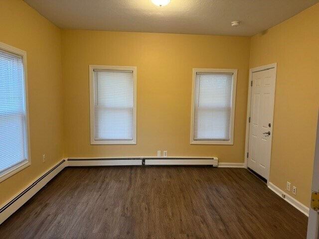 Building Photo - 170 Middleboro Ave