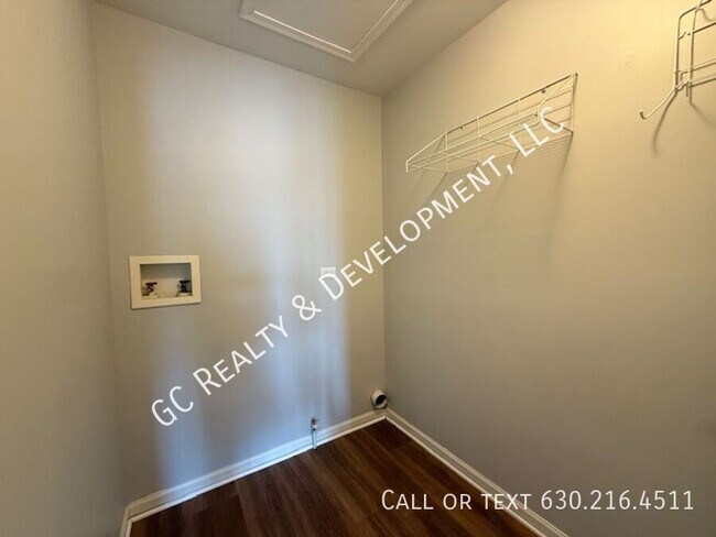 Building Photo - 4018 Boulder Ct